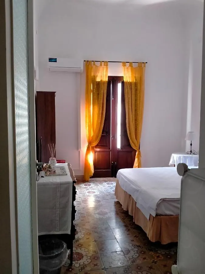 Hotel Loggia58, Centro Storico Trapani Affittacamere