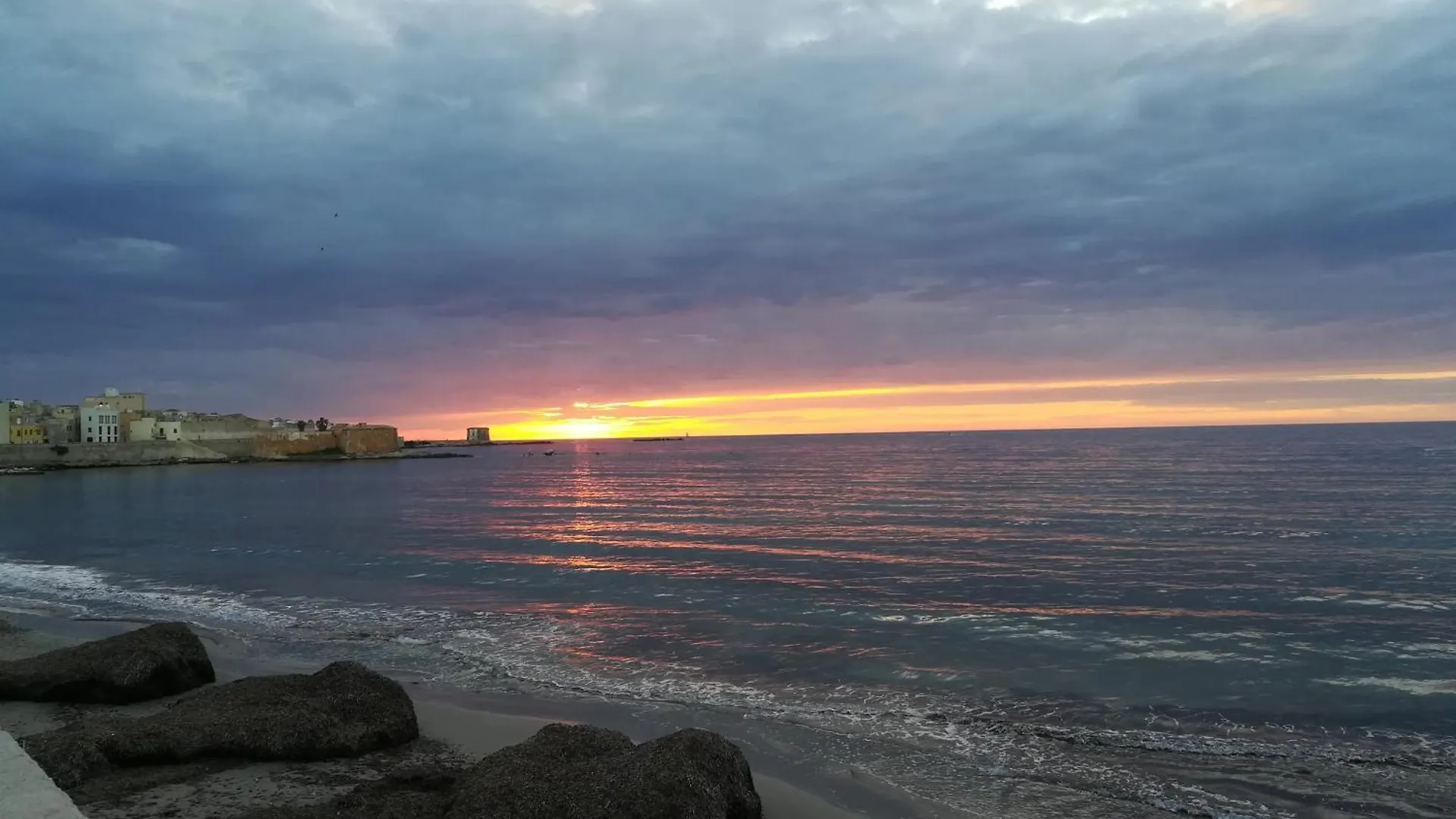 Hotel Loggia58, Centro Storico Trapani Affittacamere